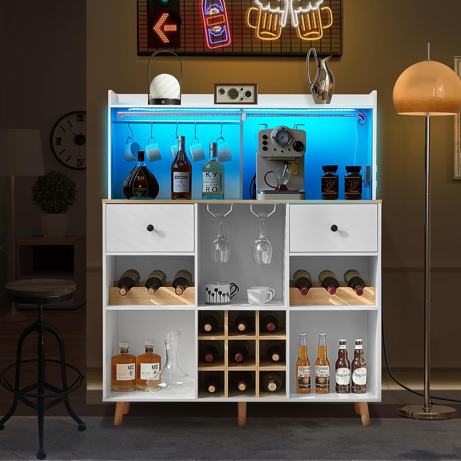 Home Bar Shelves - Weinschrank mit Steckdose & LED-Beleuchtung, Bar-Aufbewahrungsschrank