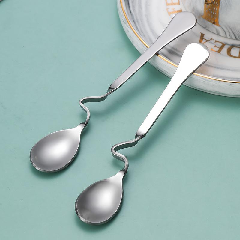 S-förmiger Gedrehter Hängelöff – Bar Spoon Twisted Bewertung und Preis
